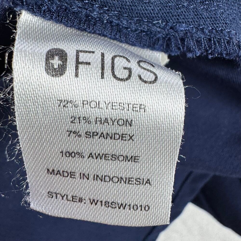 FIGS Technical Collection Scrub Top Women’s L Navy Blue Medical Healthcare - Picture 9 of 11